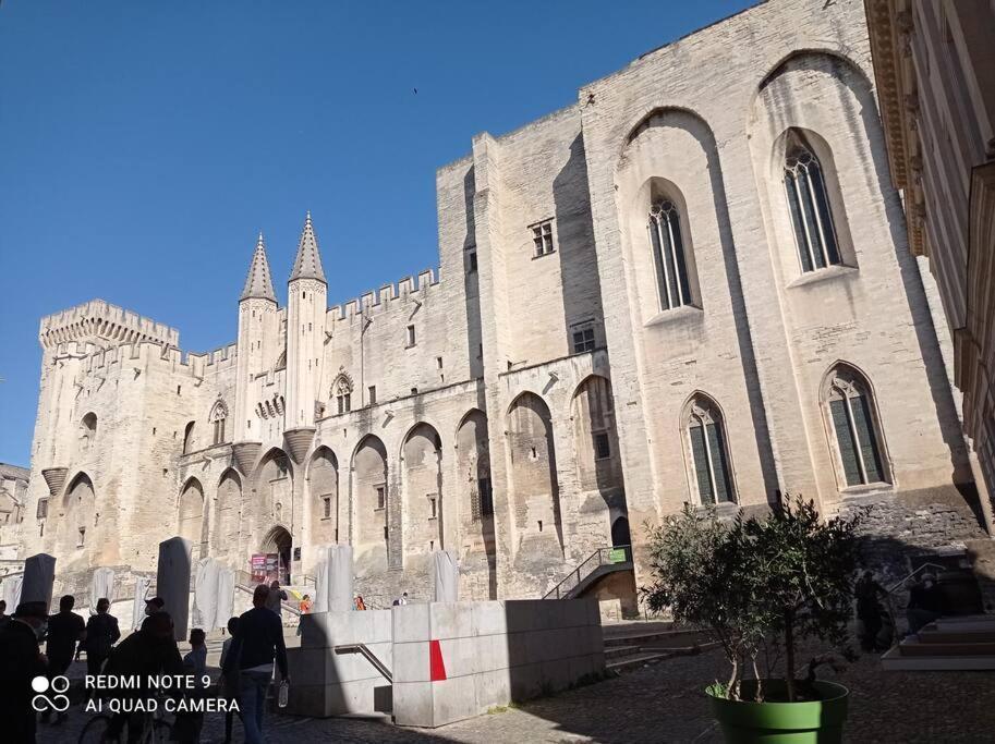 Apartamento Loft Vue Palais Des Papes Aviñón Exterior foto